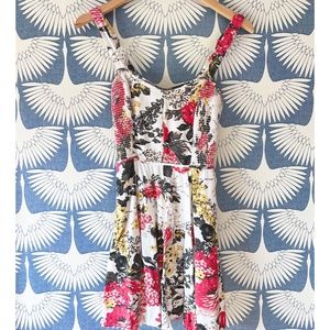 Urban Outfitters Kimchi Blue Floral Summer Dress - M